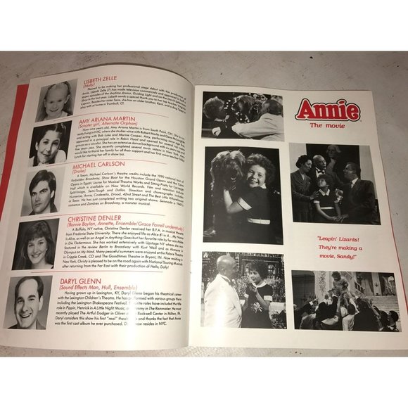 Vintage Program- National Touring Musicals Presents Annie - Picture 7 of 13